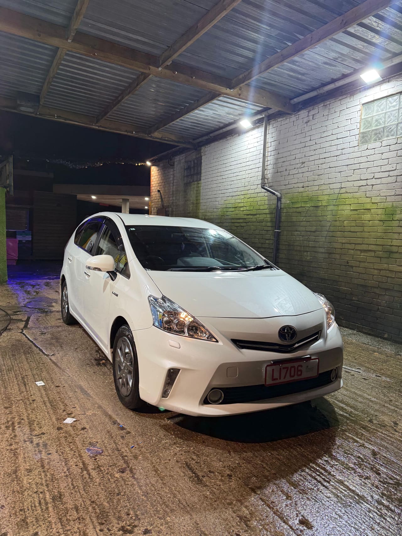 2014 Toyota Prius Plus Hybrid 7 Seater