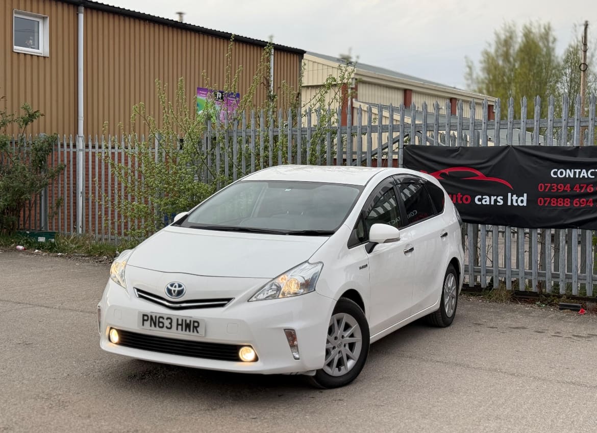 2013 Toyota Prius Plus 7 Seater