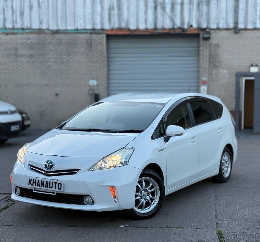 2014 Toyota Prius Plus 7 Seater