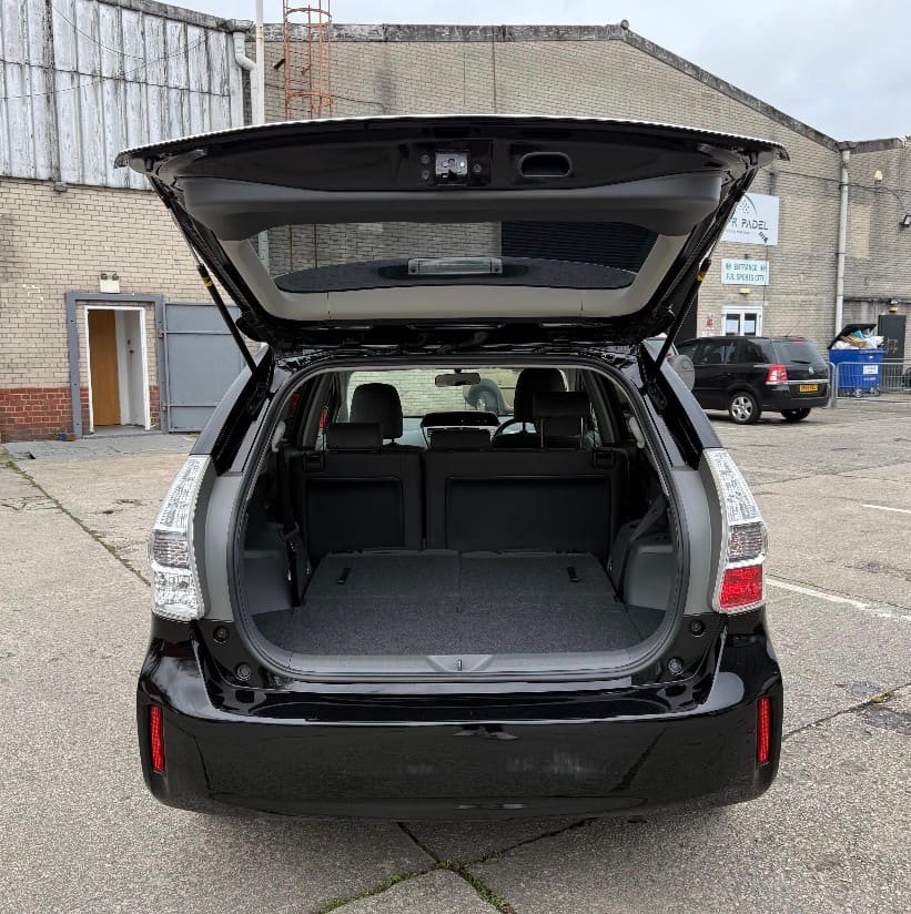 2012 Toyota Prius Plus 7 Seater
